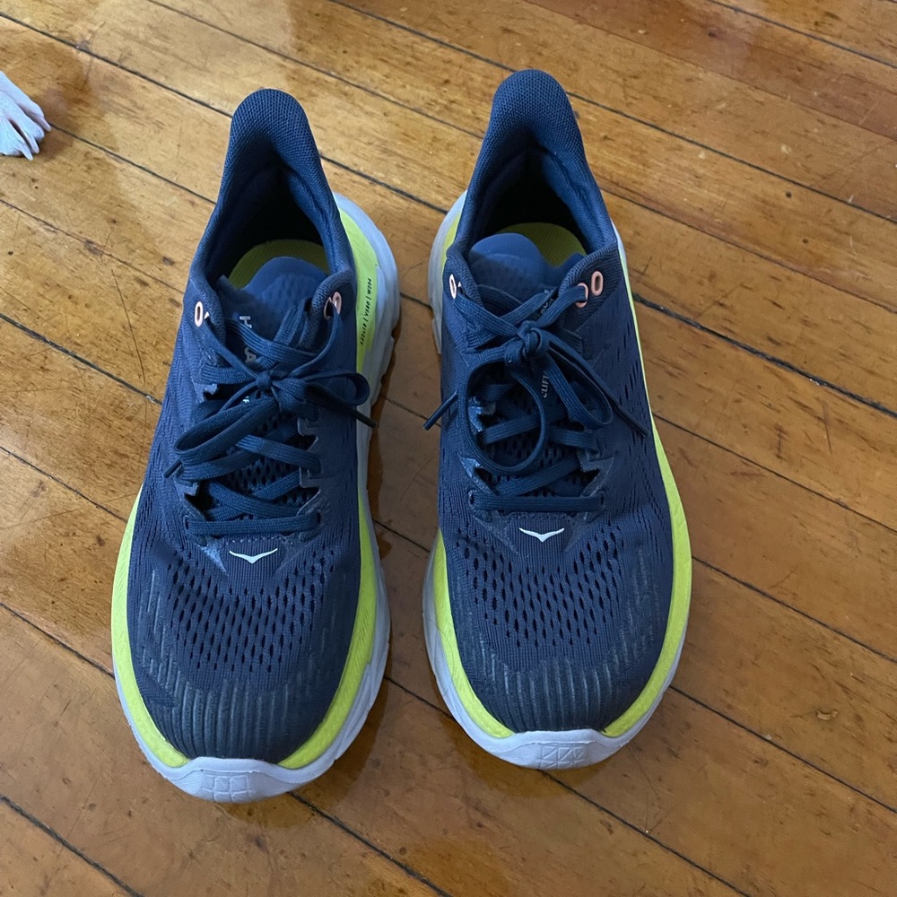 Hoka Clifton